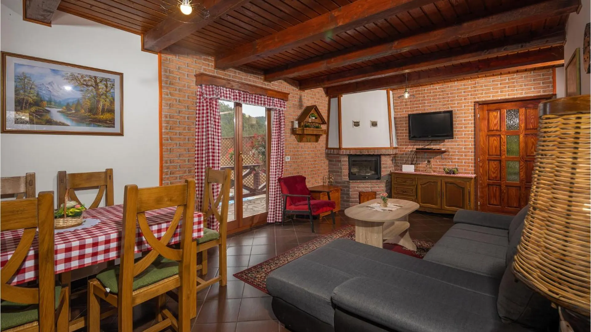 Amazing Home In Blazevci With Sauna 0*,